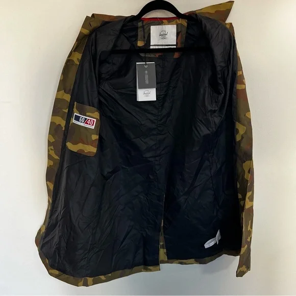 *NEW* Hershel Mac Rain Wind Resistant Jacket in Woodland Camo - Picture 13 of 16
